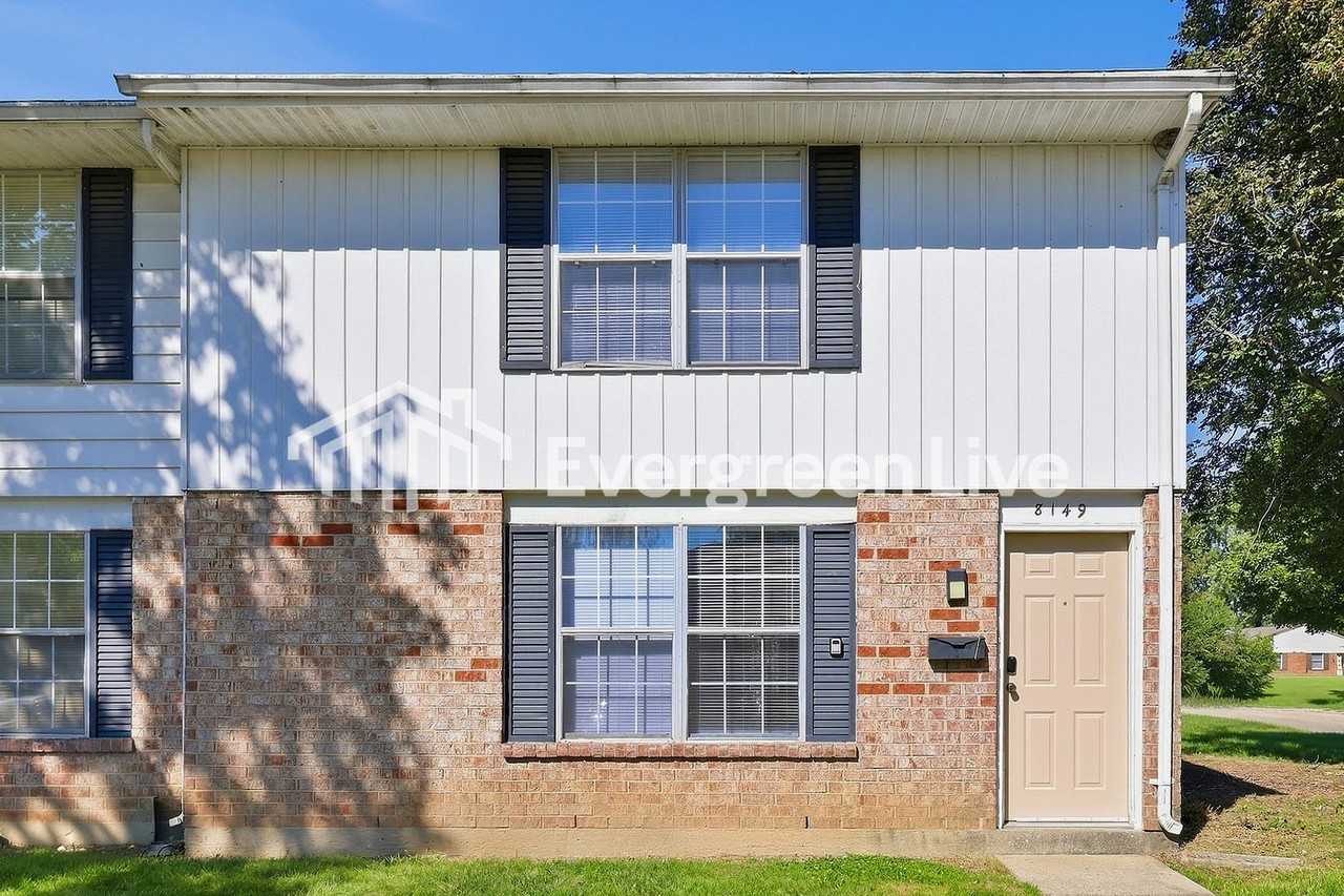 8149 Mount Aetna St - Photo 3 of 15