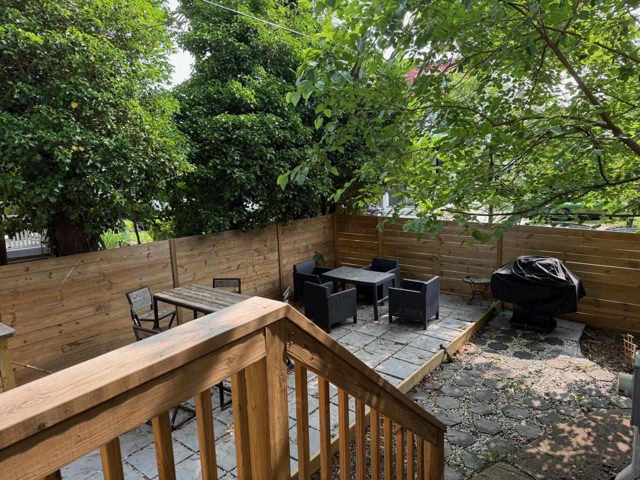 1501 Buchanan St Nw #1 - Photo 7 of 10