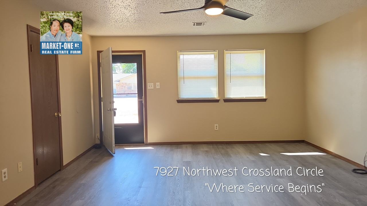 7927 Northwest Crossland Circle #B - Photo 3 of 19