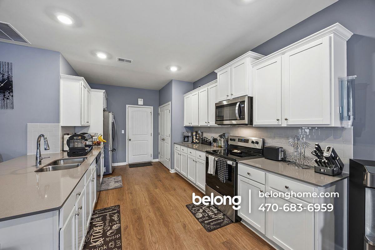 324 Denton Way - Photo 4 of 10