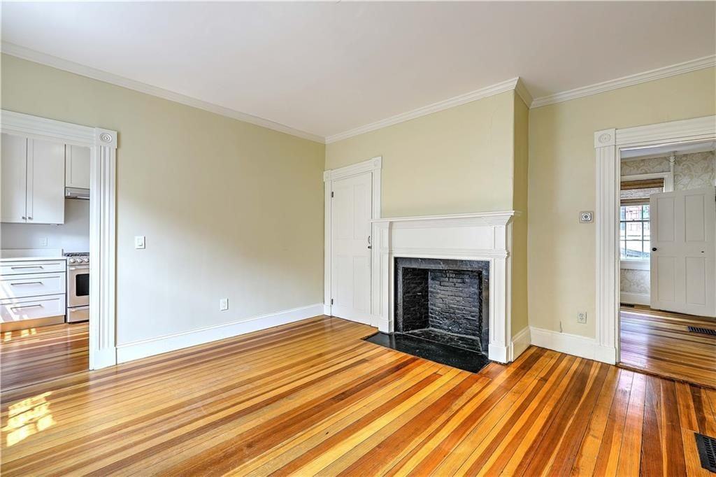 32 Jenckes Street Street - Photo 5 of 38