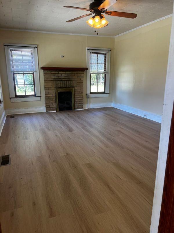 407 E Phifer St - Photo 4 of 16
