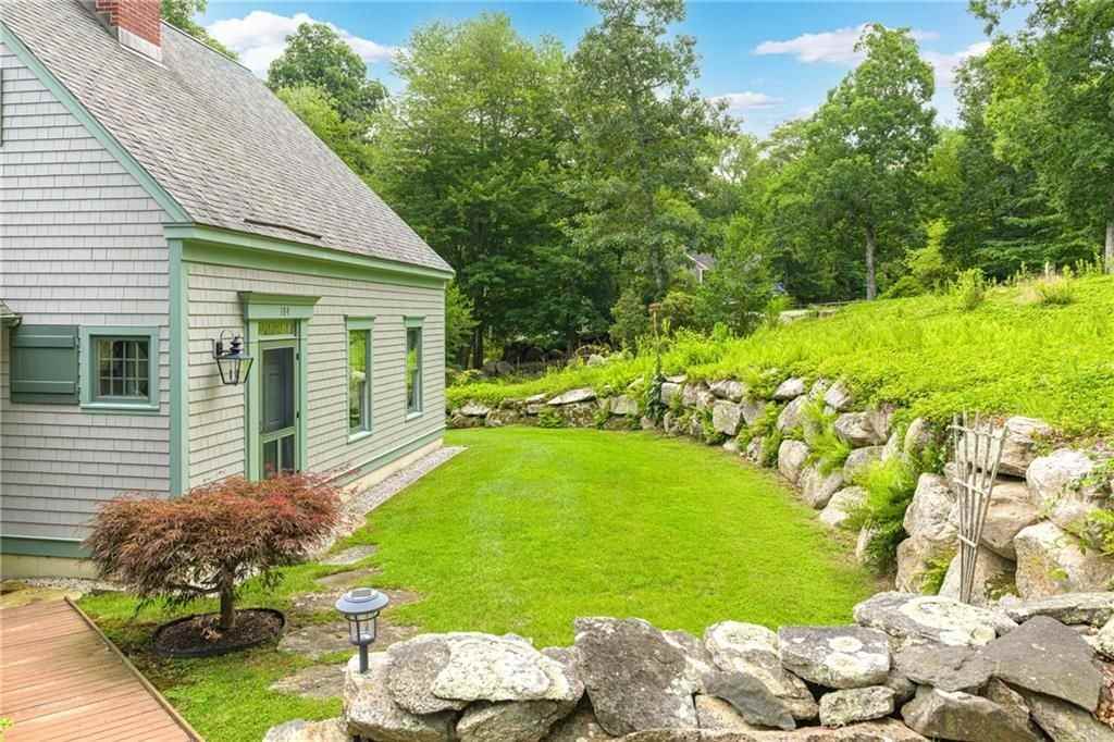 184 Fieldstone Ln - Photo 4 of 50