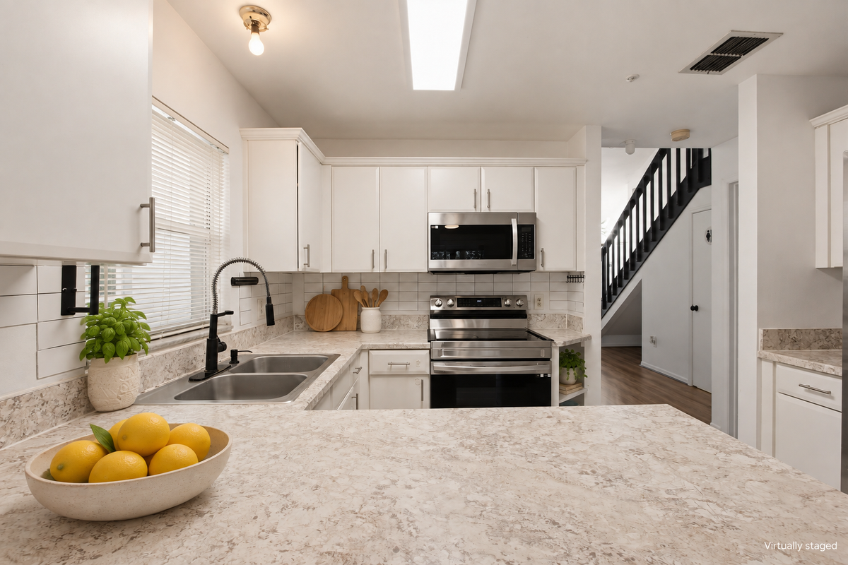 3416 Hamlet Loop - Photo 6 of 27