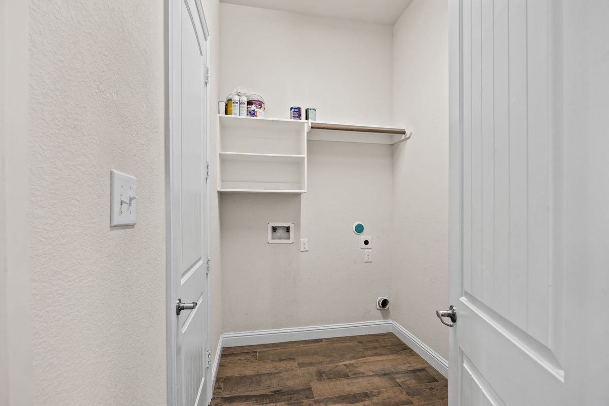 23419 Campwood Terrace Ln - Photo 4 of 37