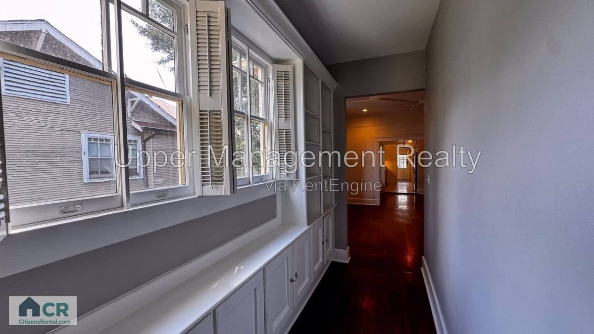 1629 Broadway St - Photo 6 of 20