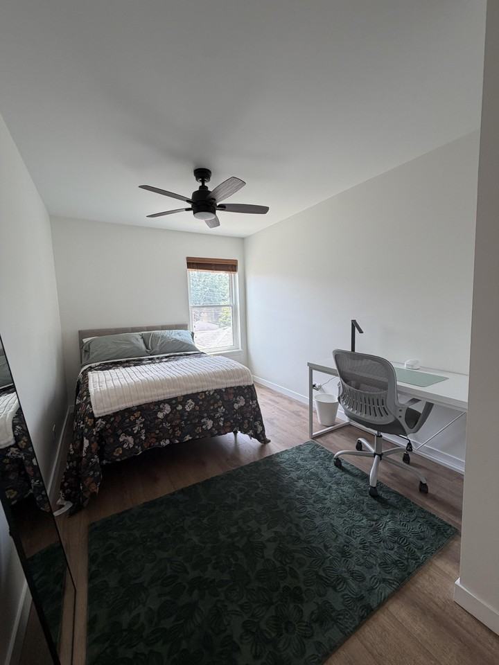3623 S Prairie Ave - Photo 6 of 24