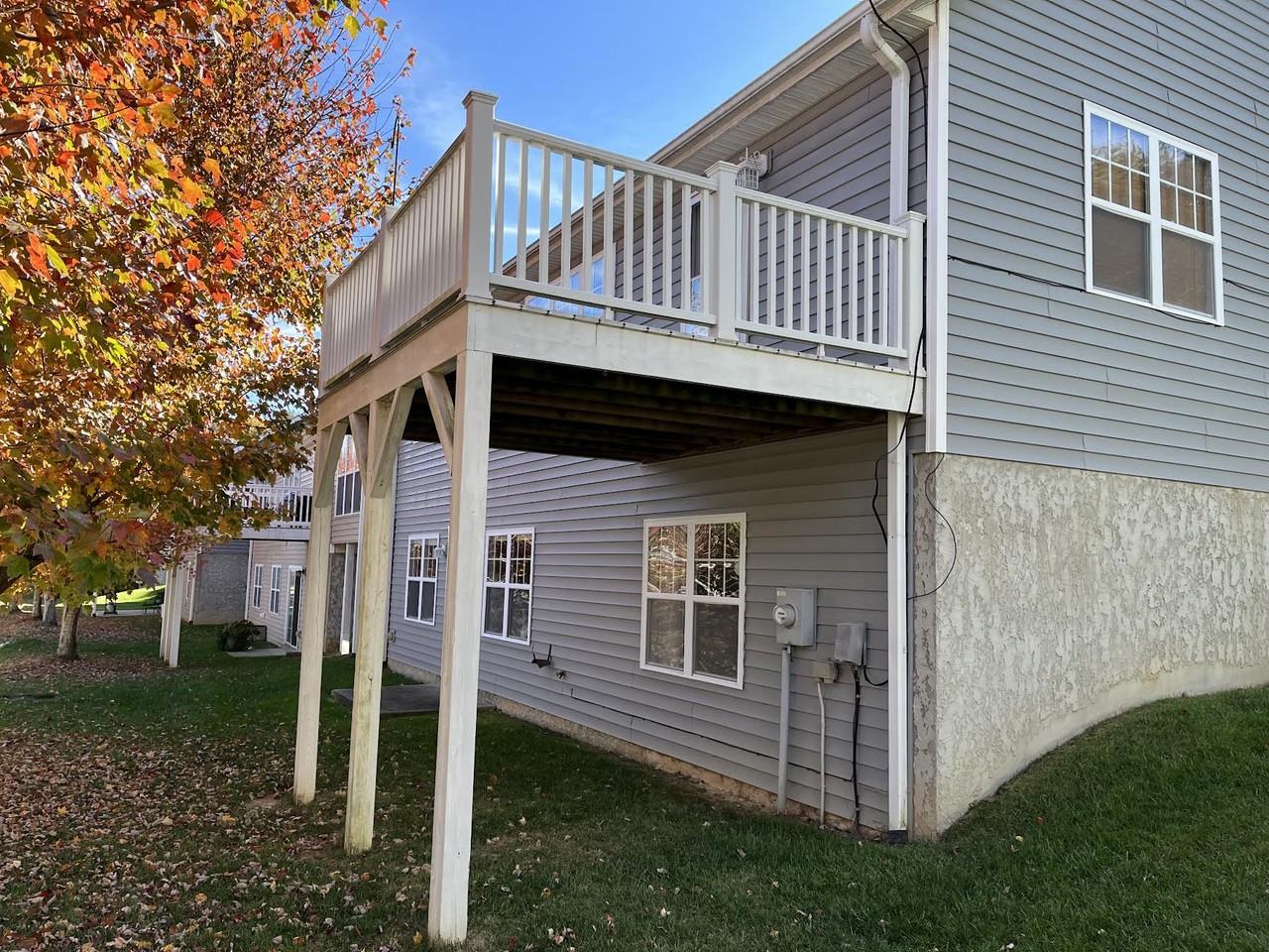 119 Charlestown Dr - Photo 2 of 24
