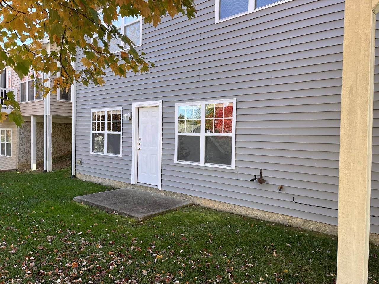 119 Charlestown Dr - Photo 3 of 24