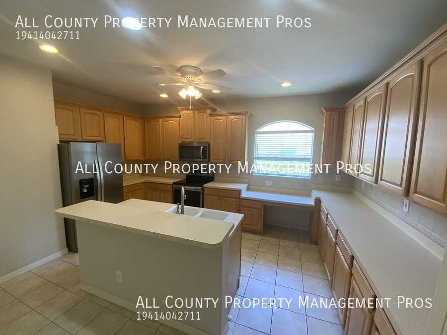 764 Cedarcrest Ct - Photo 5 of 27