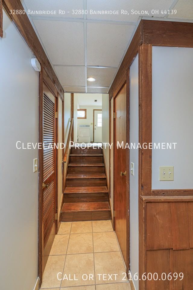 32880 Bainbridge Rd - Photo 5 of 22