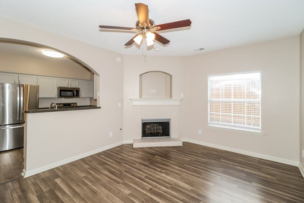 10169 Sorrento Pl - Photo 5 of 17