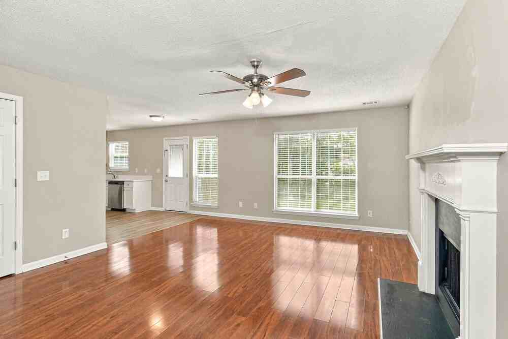 2311 Mcmurry Dr - Photo 5 of 17