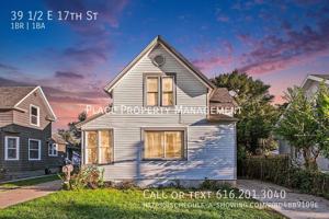 featured image of 39 1/2 E 17th St