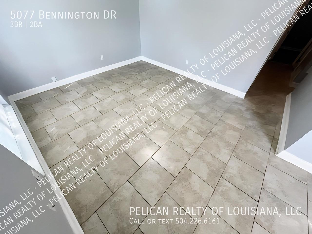 5077 Bennington Dr - Photo 2 of 9