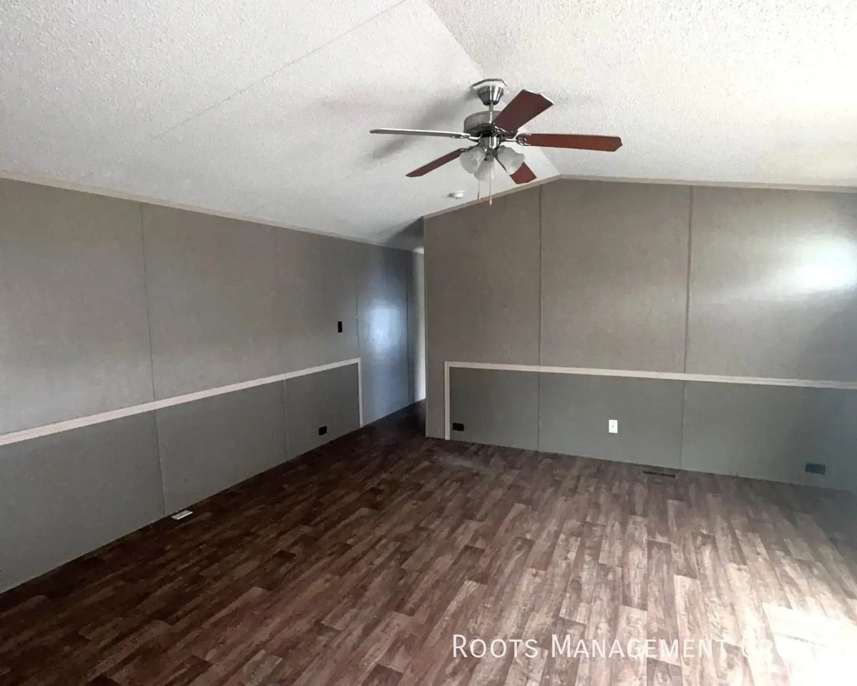 3707 E US Business 83, #462 #462 - Photo 4 of 24