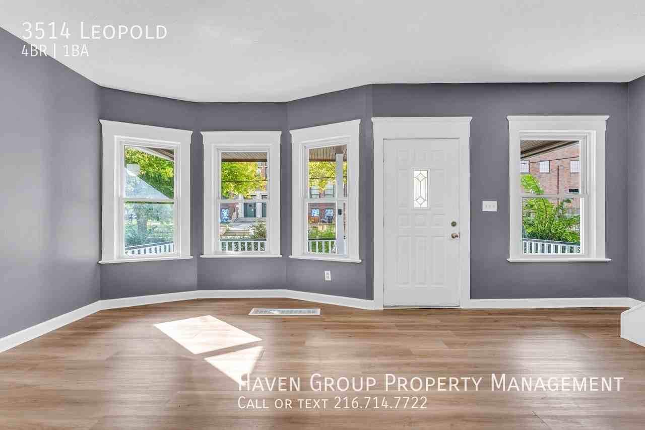3514 Leopold Ave - Photo 3 of 24