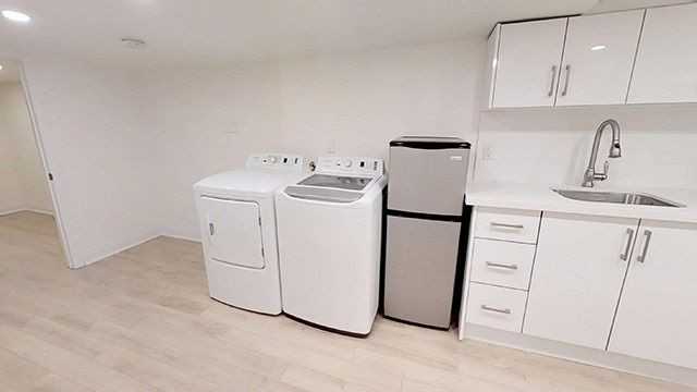 244 Boulton Ave - Photo 5 of 12