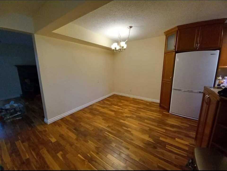 928 Lakewood Road North Nw - Photo 3 of 9
