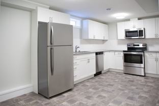 7116 21 Ave Nw - Photo 1 of 1