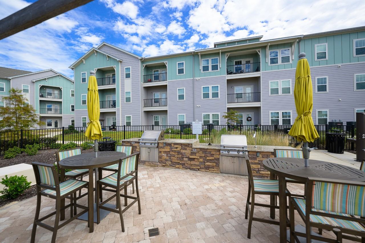 East Bay Flats Apartments - Photo 6 of 50