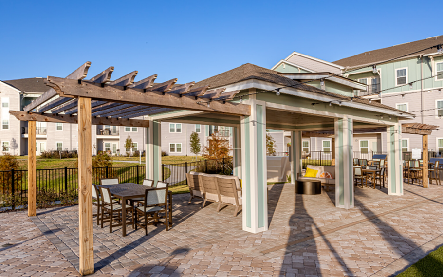 East Bay Flats Apartments - Photo 7 of 50