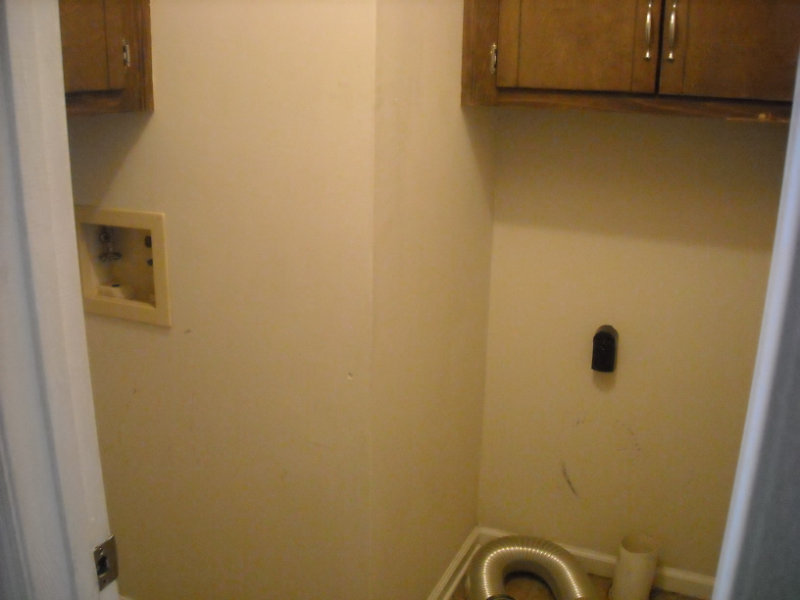 312 Highland Park Dr - Photo 5 of 15