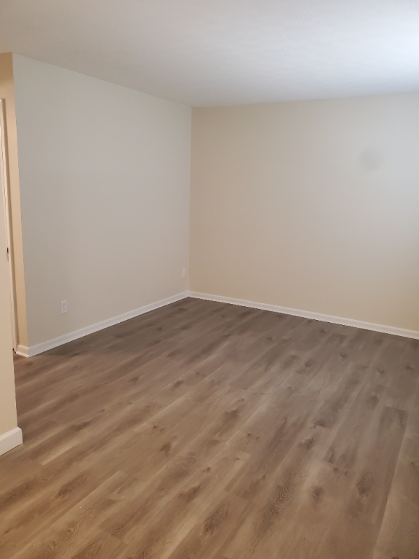 2846 Joyce Ave #B - Photo 7 of 26