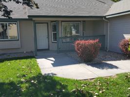 featured image of 16823 N Waterford Way