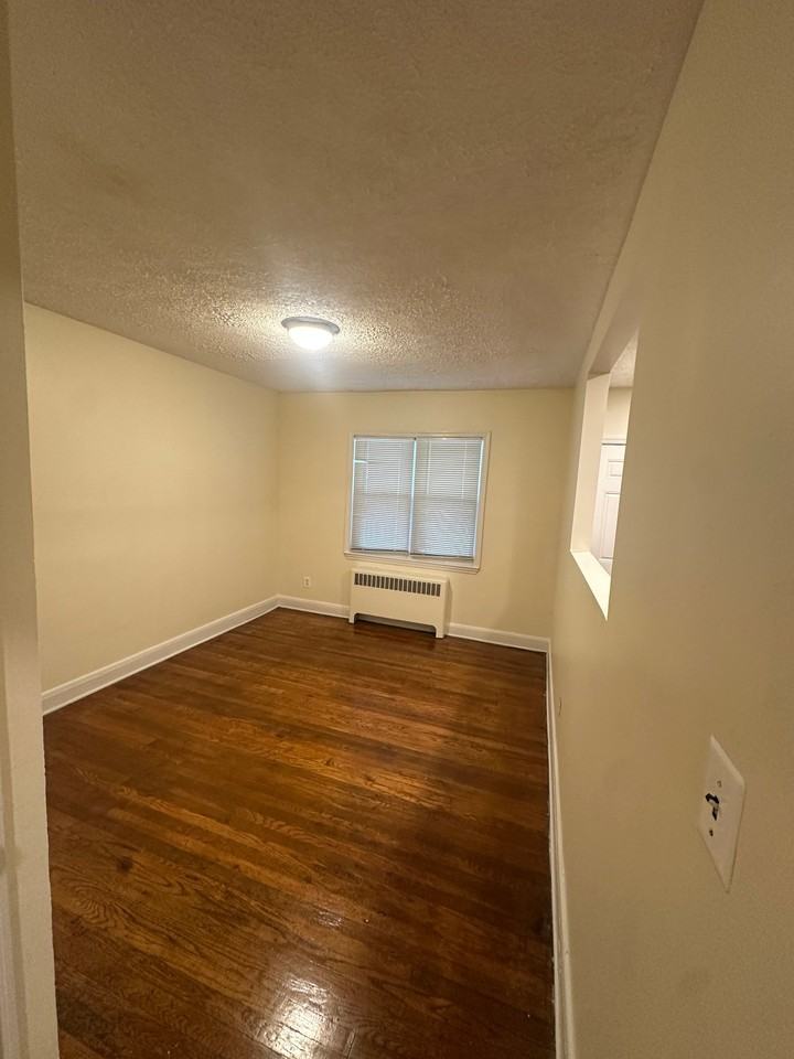 3112 E Federal St - Photo 5 of 10