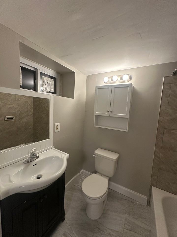 3112 E Federal St - Photo 6 of 10
