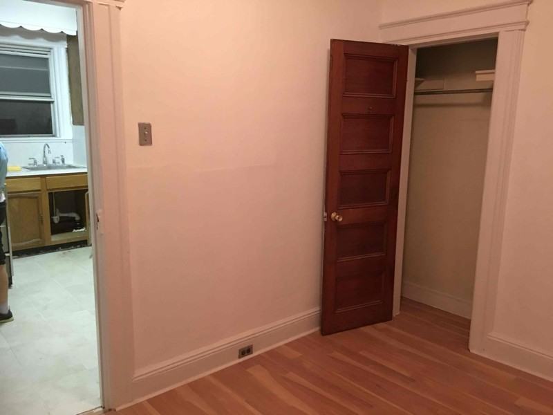 40 Romaine Ave #2 - Photo 4 of 13