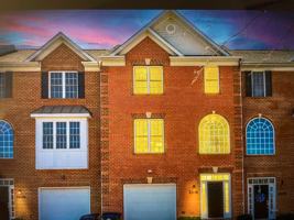featured image of 2106 Caroline St