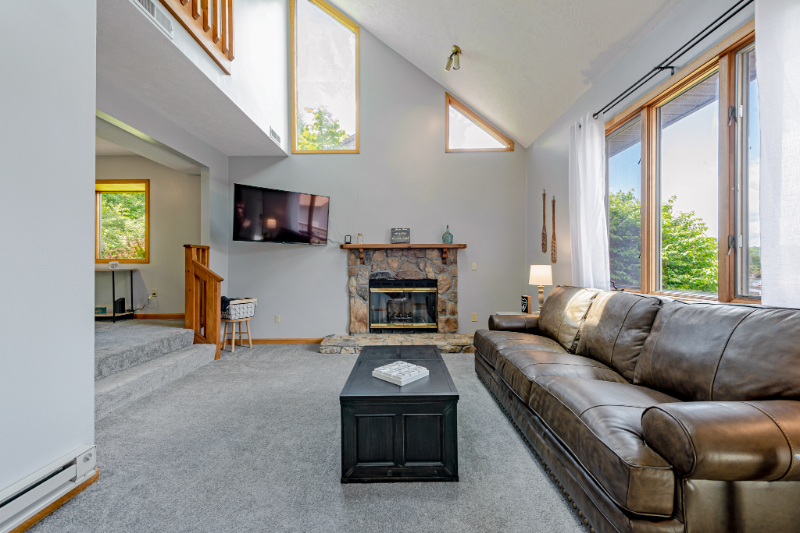 607 Mariner Vlg - Photo 3 of 20