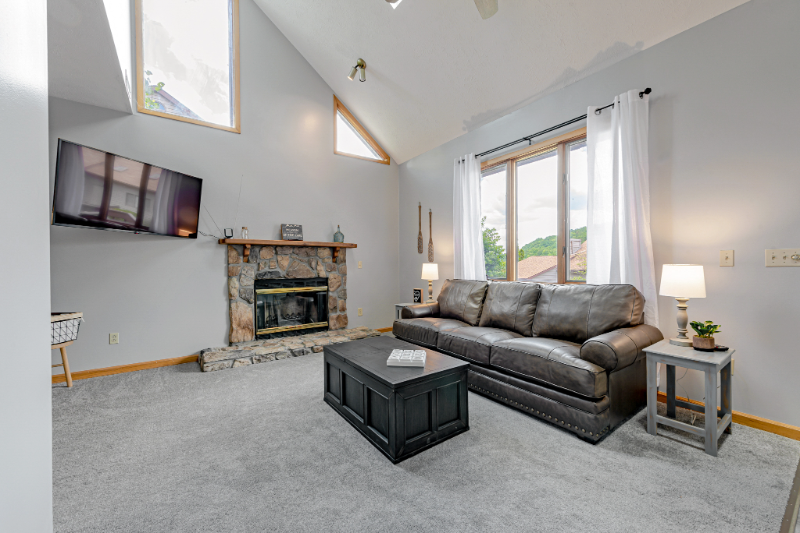 607 Mariner Vlg - Photo 4 of 20