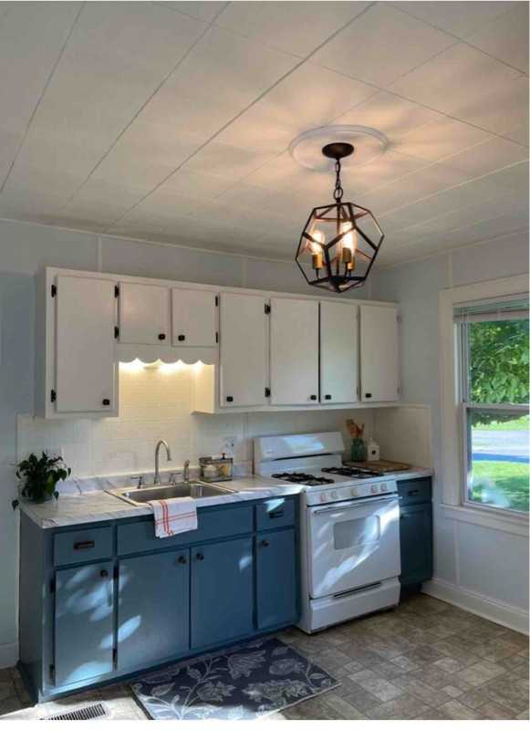 1924 Hall Ave - Photo 3 of 7