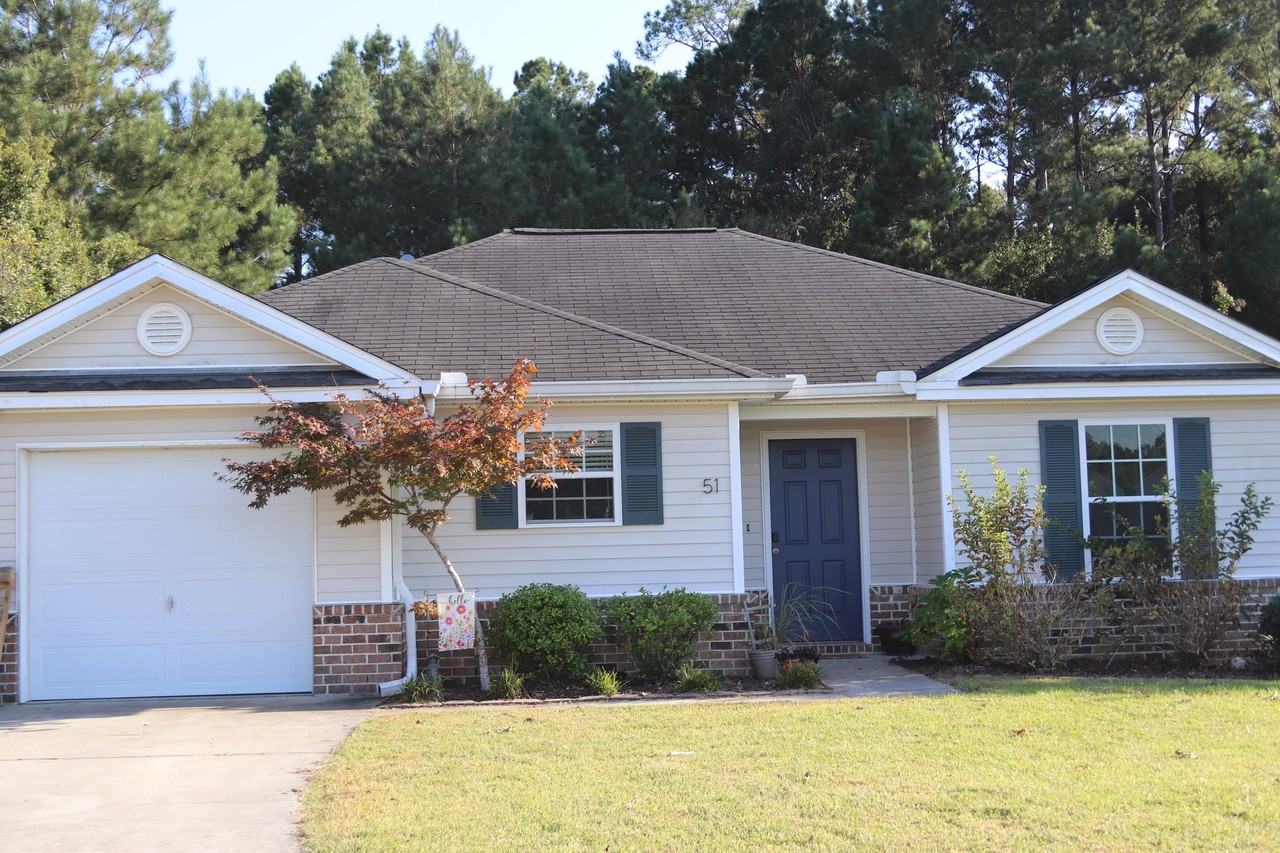 51 Twin Oaks Pl - Photo 2 of 17