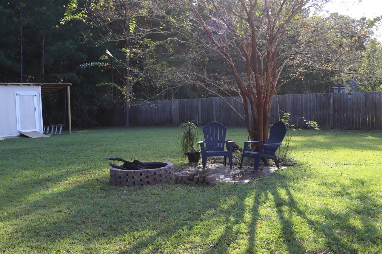 51 Twin Oaks Pl - Photo 4 of 17