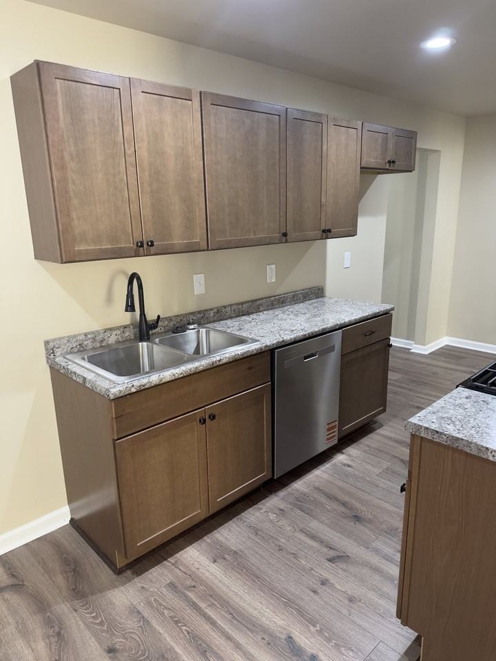 4364 Ford Rd - Photo 3 of 15