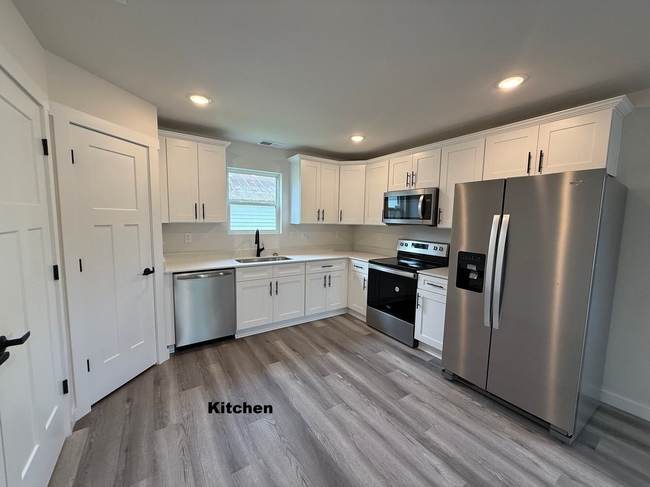 1320 Main Ave Se #1320 - Photo 4 of 15