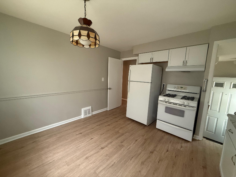 13583 Shady Oak Blvd - Photo 7 of 23