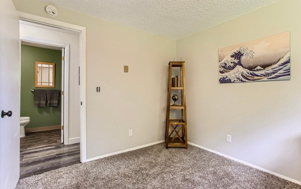 6119 Ne 104th Ct - Photo 3 of 11
