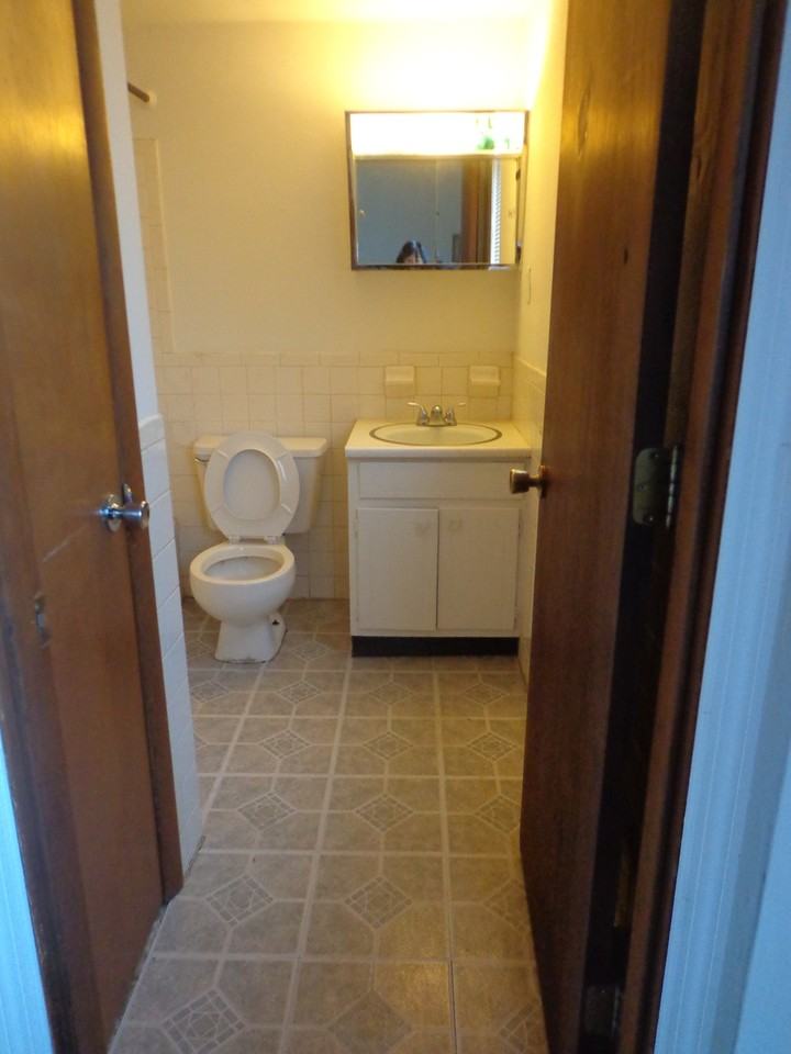 712 Cedar Dr #8 - Photo 5 of 7