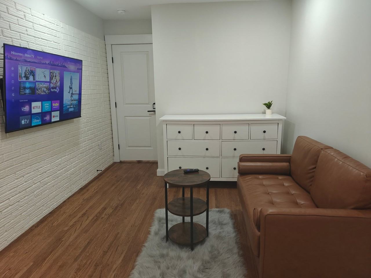 920 Friendly Pl - Photo 4 of 22