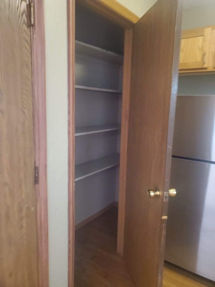 664 E Cherry St #D5 - Photo 4 of 10