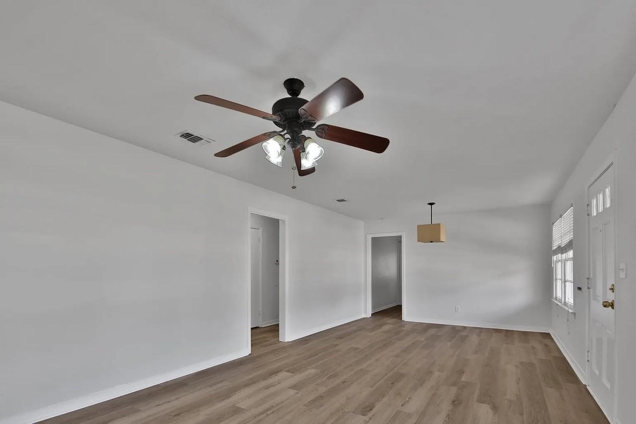 4013 32nd St - Photo 4 of 16