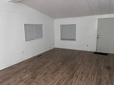 2184 W April St - Photo 4 of 5
