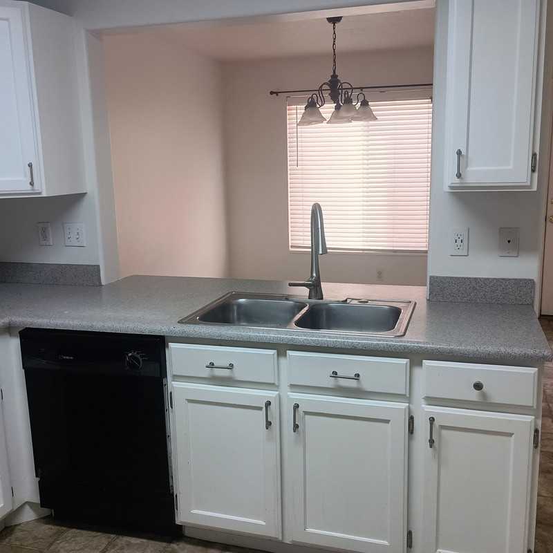 2494 Es - Photo 7 of 22