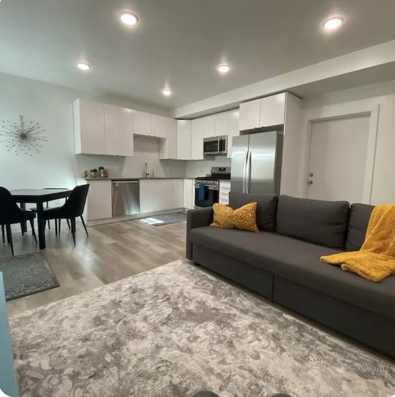 5592 Wn - Photo 3 of 9