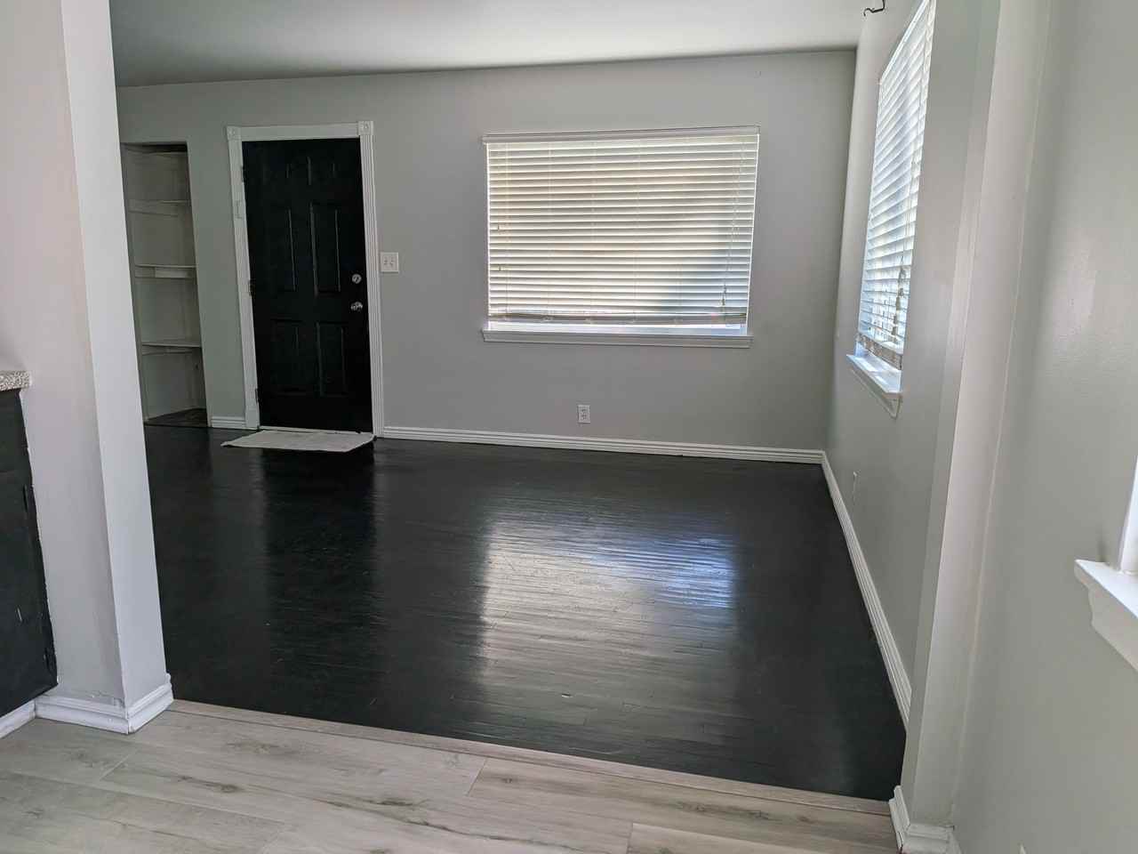 1036 S Pueblo St - Photo 3 of 10